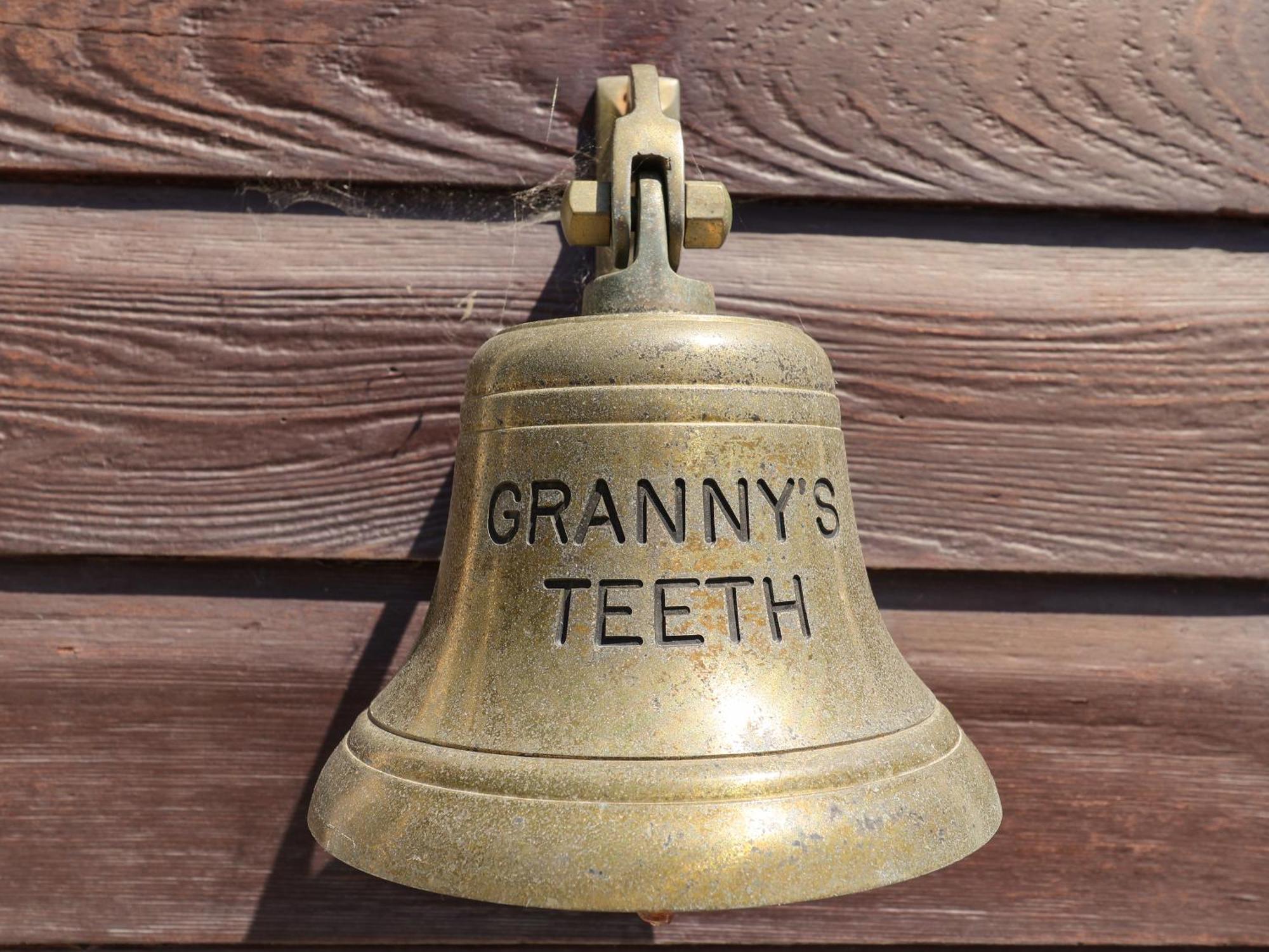 Granny'S Teeth Villa Lyme Regis Exteriör bild